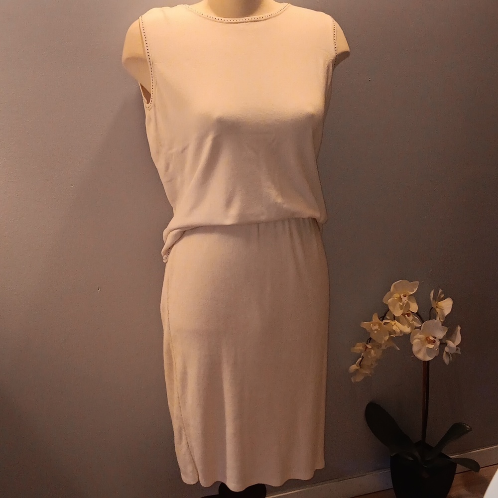 Cream knit skirt